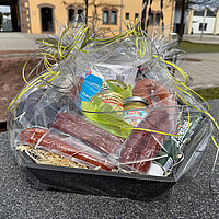 Individuell zusammengestellter Geschenkkorb aus dem Hofladen