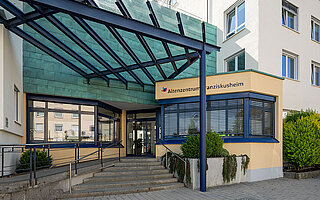 Hausansicht Altenzentrum Franziskusheim