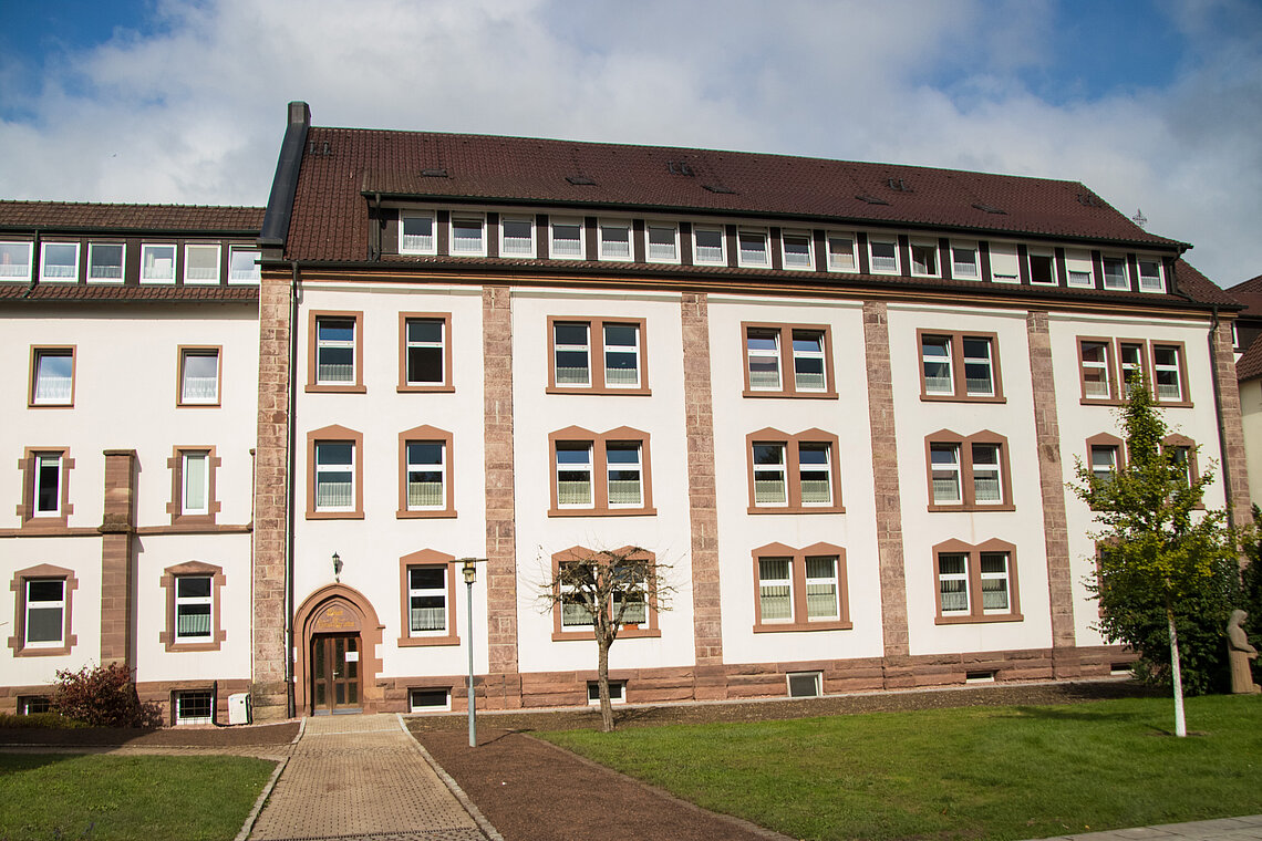 Umdenken bei Pflegestation des Klosters Heiligenbronn erforderlich