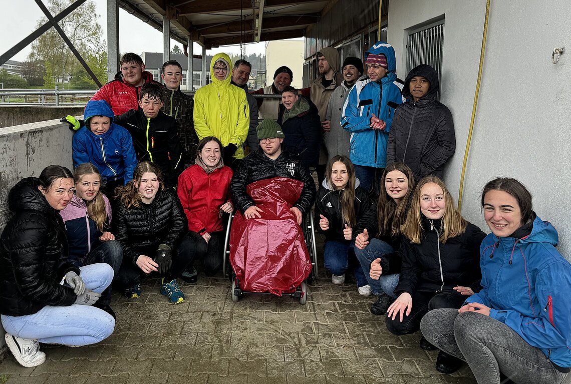 Rund 30 Ministranten der Kirchengemeinden der Seelsorgeeinheit (Winzeln, Aichhalden, Heiligenbronn und Waldmössingen) beteiligten sich an der „72-Stunden-Aktion“ in Heiligenbronn. 