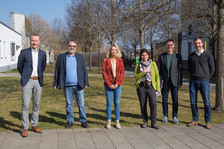 Stefan Guhl, Bernd Hamann, Angela Jetter, Andrea Weidemann, Dr. Thorsten Hinz, Matthias Ries (von links) beim Besuch der Stiftung St. Franziskus.